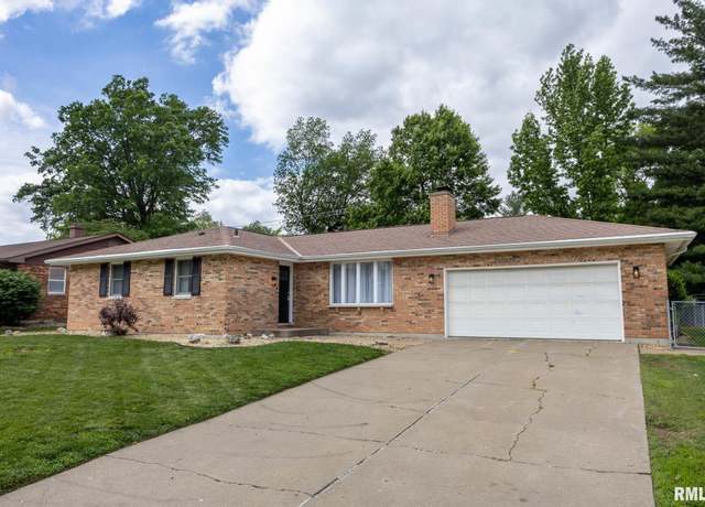 Property at 2707 Ken Ray Dr, Quincy, IL 62301, 3 beds, 3 baths