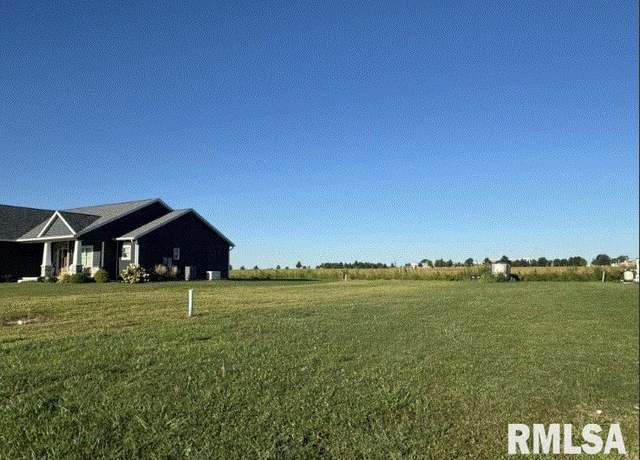 Property at 404 Burr Oak Dr, Williamsville, IL 62693