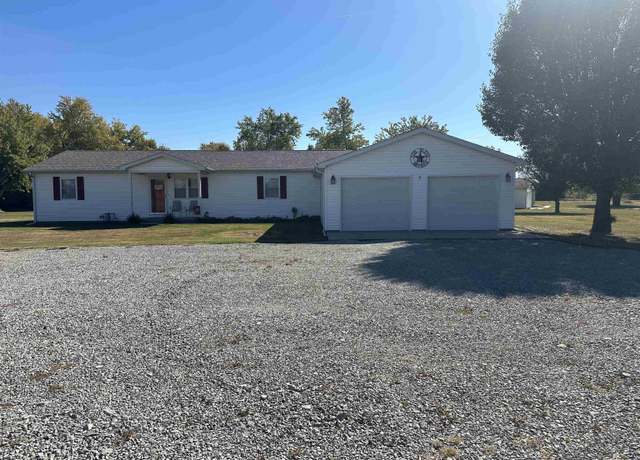 Property at 3680 Sap Rd, Pinckneyville, IL 62274, 3 beds, 2 baths