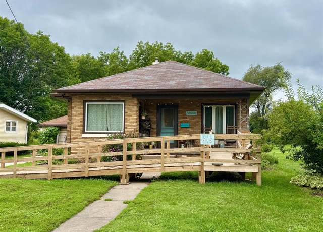 Property at 615 N Meadow St, Geneseo, IL 61254, 2 beds, 2 baths