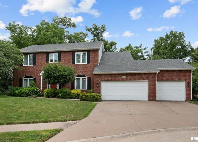 Property at 3863 35th Avenue Court, Moline, IL 61265, 5 beds, 3.5 baths