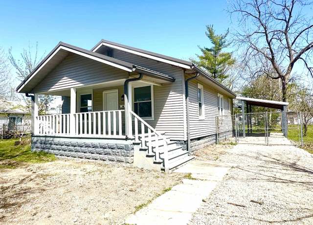 Property at 641 N Hickory St, Centralia, IL 62801, 2 beds, 1 bath