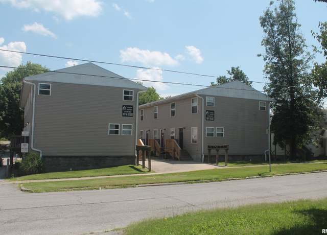 Property at 507-509 W College St #12, Carbondale, IL 62901, 6 beds, 4 baths