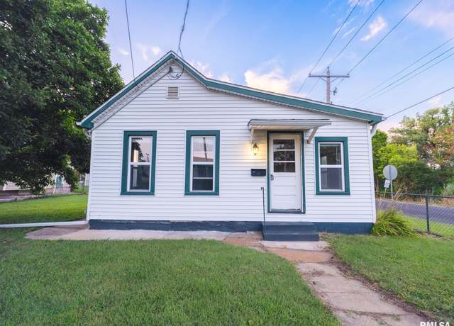 Property at 225 Collier Ave, Bartonville, IL 61607, 2 beds, 1 bath