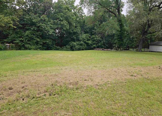 Property at 125 Canterbury Ct, East Peoria, IL 61611