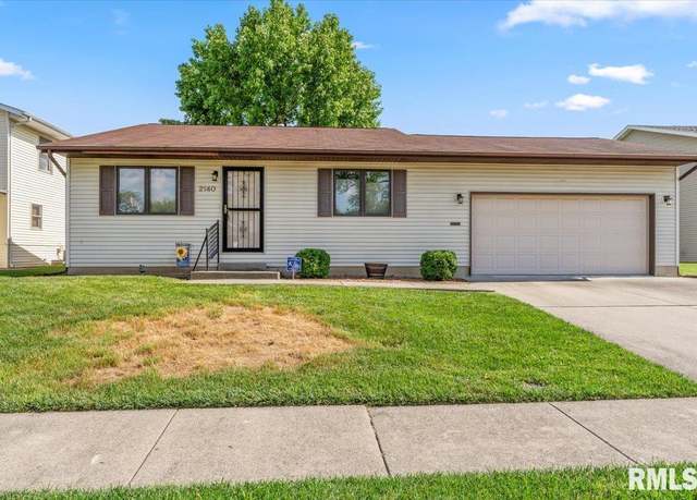 Property at 2140 E Black Ave, Springfield, IL 62702, 2 beds, 2 baths