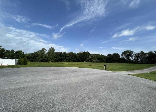 Property at 6617 Flyway Cir, Carbondale, IL 62902
