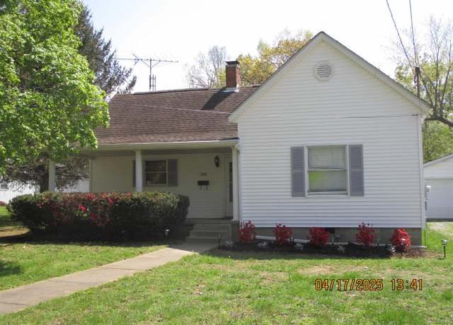 Property at 205 Texas St, Carterville, IL 62918, 2 beds, 1 bath