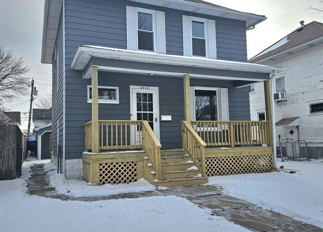 Property at 2012 15th Street A, Moline, IL 61265, 3 beds, 1 bath