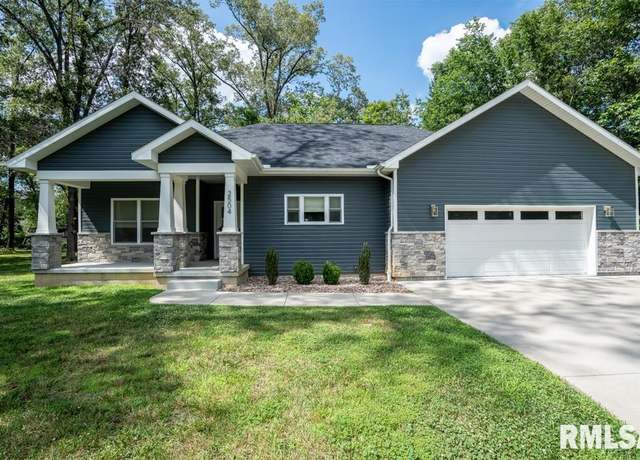 Property at 2504 Joel Dr, Herrin, IL 62948, 3 beds, 2 baths