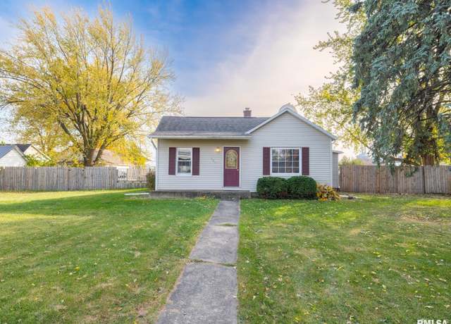 Property at 106 W Bishop St, Yates City, IL 61572, 2 beds, 1 bath