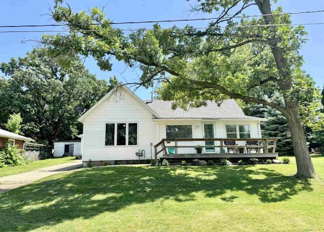 Property at 503 N Church St, Albany, IL 61230, 3 beds, 1 bath