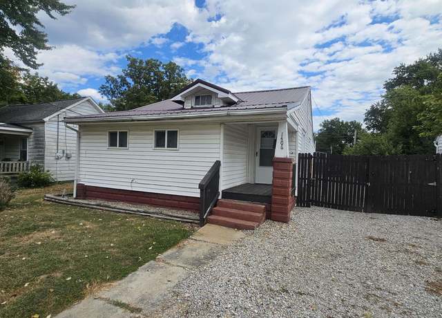 Property at 1406 S 12th St, Mt Vernon, IL 62864, 4 beds, 1 bath