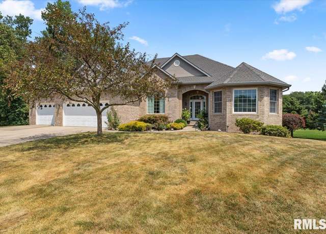 Property at 104 Northwoods Ct, Chatham, IL 62629-5013, 4 beds, 3 baths