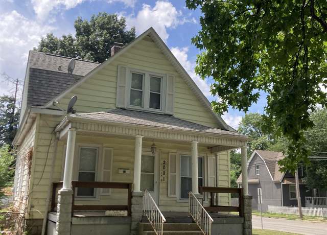 Property at 2001 S Spring St, Springfield, IL 62704-4747, 4 beds, 2 baths