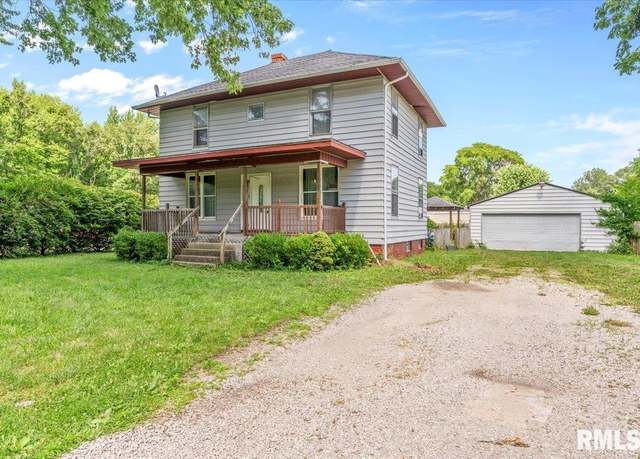 Property at 408 Forrest Ave, Springfield, IL 62702, 3 beds, 1.5 baths