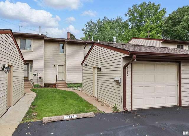 Property at 3765 Cedarwood Ct, Bettendorf, IA 52722, 3 beds, 1.5 baths