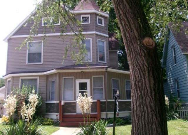 Property at 1209 S 4th St, Pekin, IL 61554, 3 beds, 1.5 baths