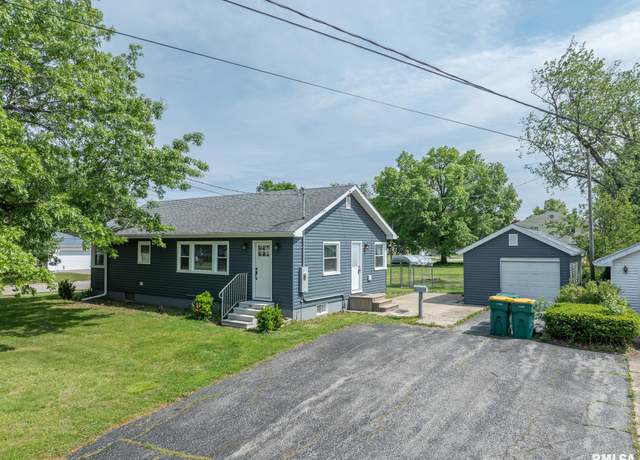 Property at 1520 W Losey St, Galesburg, IL 61401, 5 beds, 2 baths