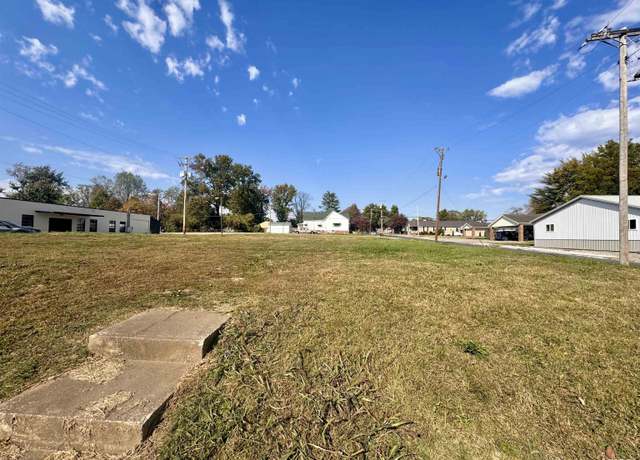 Property at 1100 W Main St, Marion, IL 62959