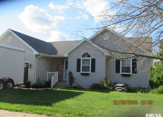 Property at 502 Horizon Dr, Tipton, IA 52772, 5 beds, 3 baths