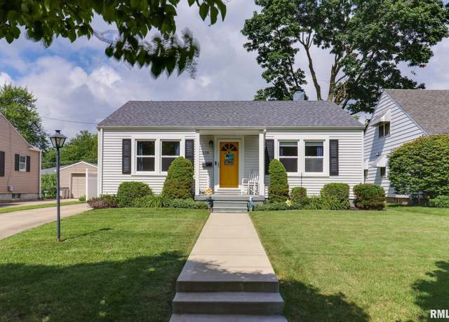 Property at 519 Mcgregor St, Bloomington, IL 61701, 2 beds, 1 bath