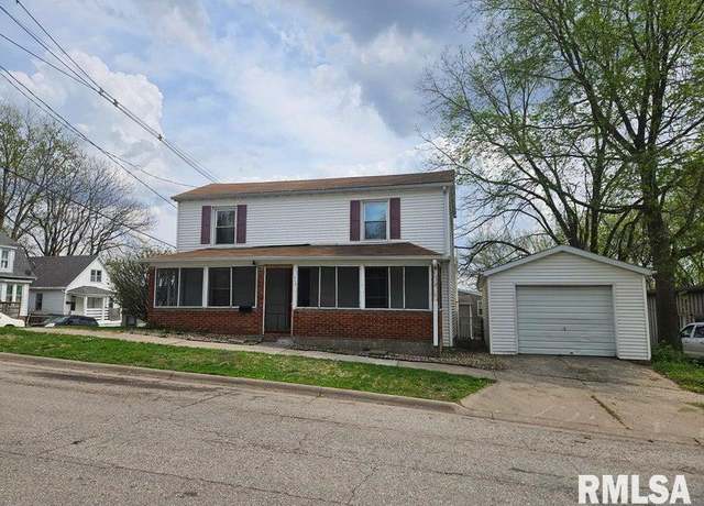 Property at 518 E 7th St, Muscatine, IA 52761, 3 beds, 1 bath