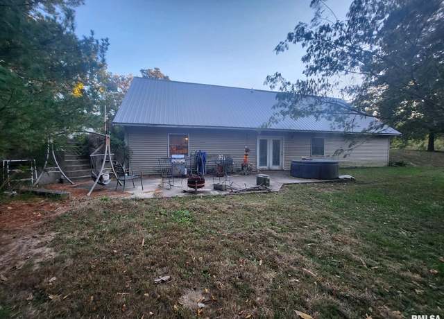 Property at 9735 Branch Rd, Oakdale, IL 62268, 6 beds, 4 baths