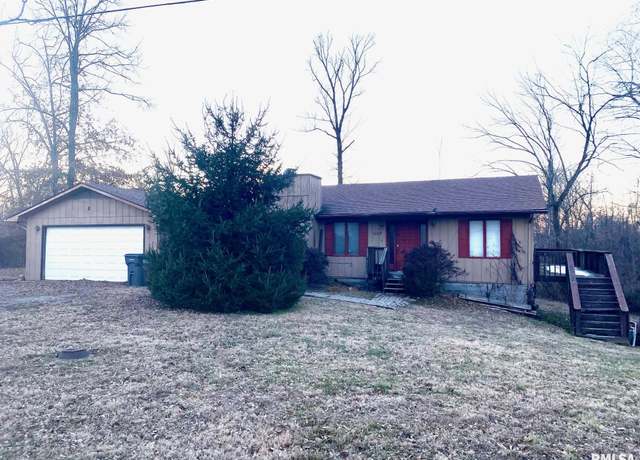Property at 1005 S Pine Tree Dr, Carterville, IL 62918, 2 beds, 2.5 baths