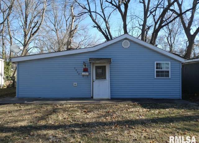 Property at 2840 S 12th St, Springfield, IL 62703, 2 beds, 1 bath