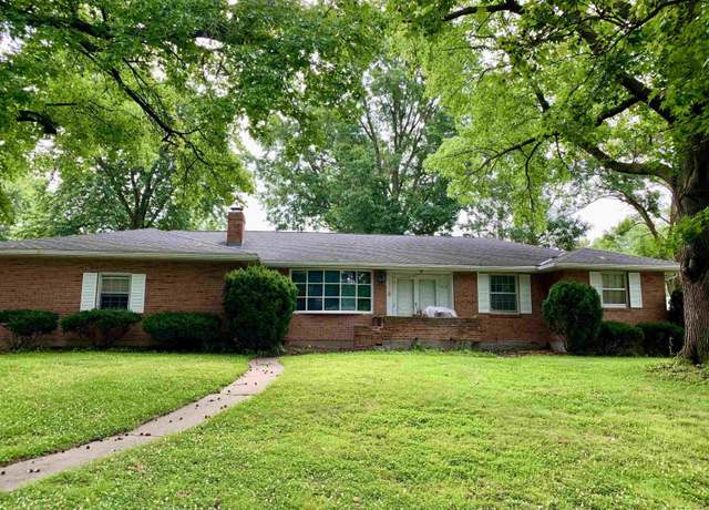 Property at 1629 Curtis Creek Rd, Quincy, IL 62301, 3 beds, 3 baths