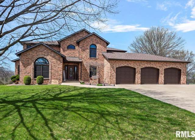 Property at 1241 Gracie Ln, Sherman, IL 62684, 5 beds, 4.5 baths