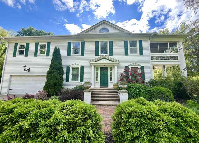 Property at 613 N Orange St, Morrison, IL 61270, 4 beds, 1.5 baths