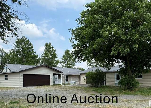 Property at 3100 Ava Rd, Murphysboro, IL 62994, 3 beds, 2 baths
