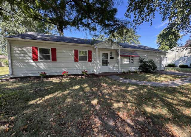 Property at 705 Bobby Ave, Macomb, IL 61455, 2 beds, 1 bath