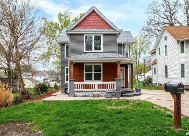 Property at 1311 3rd Street A, Moline, IL 61265, 4 beds, 2 baths