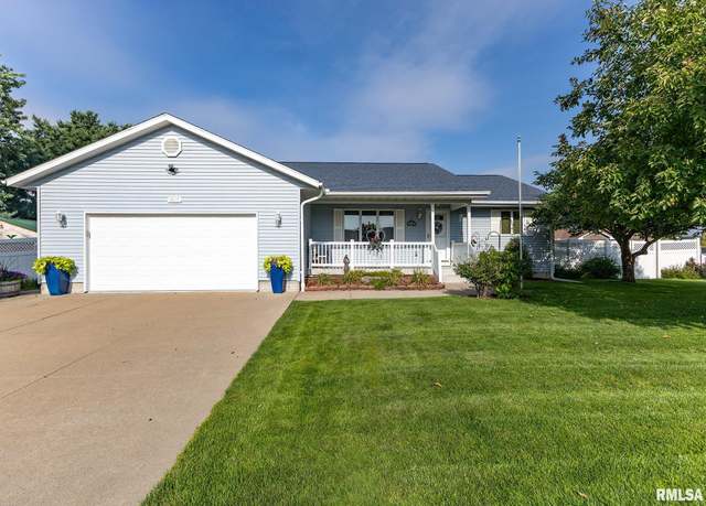 Property at 1525 5th Ave, Camanche, IA 52730, 3 beds, 3 baths