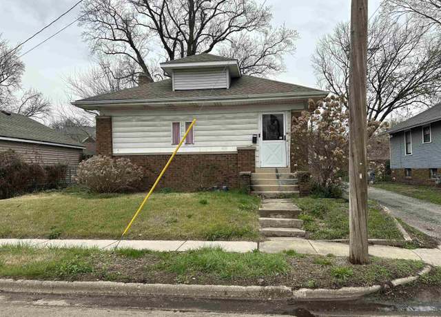 Property at 517 W Ash St, Springfield, IL 62704, 3 beds, 1 bath