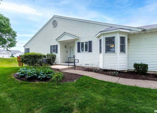 Property at 1106 Iowa Dr, Le Claire, IA 52753, 3 beds, 2.5 baths