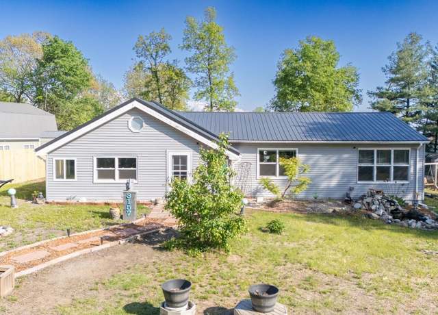 Property at 3157 Rakestraw Rd, Manito, IL 61546, 3 beds, 1.5 baths