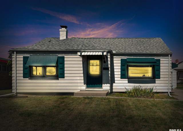 Property at 1019 W Florence Ave, Peoria, IL 61604, 2 beds, 2 baths