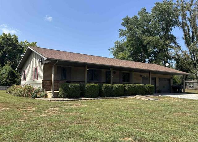 Property at 604 Shoal Creek Rd, Murphysboro, IL 62966, 4 beds, 3 baths