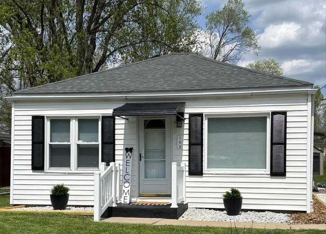 Property at 108 Lewis Ct, Creve Coeur, IL 61610, 2 beds, 1 bath