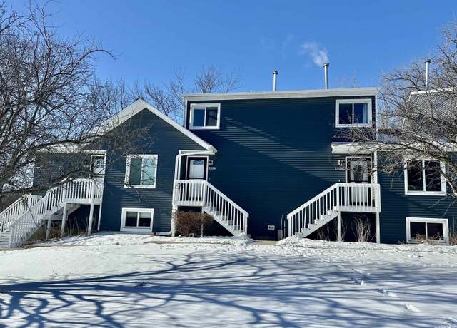 Property at 3322 N Willow Ct, Bettendorf, IA 52722, 1 bed, 1 bath