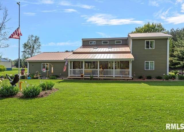 Property at 4101 N 8th St, Springfield, IL 62707-8471, 3 beds, 3 baths