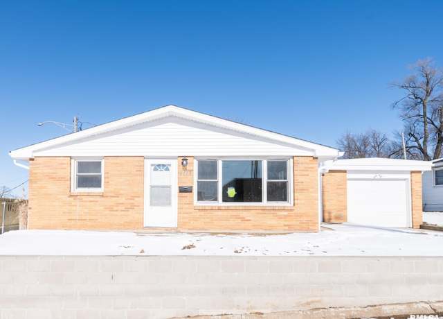 Property at 1111 Koch St, Pekin, IL 61554, 2 beds, 1 bath
