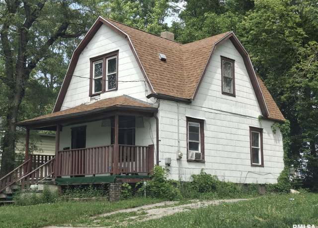 Property at 1708 N Linn St, Peoria, IL 61604, 2 beds, 1 bath