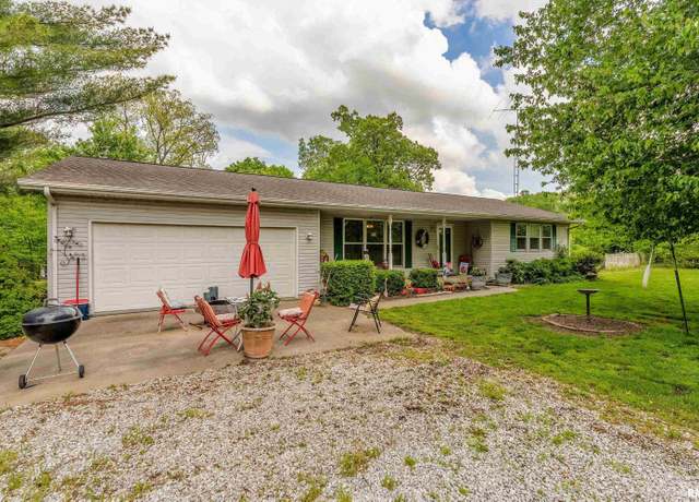 Property at 78 Brenning Rd, Murphysboro, IL 62966, 2 beds, 2.5 baths