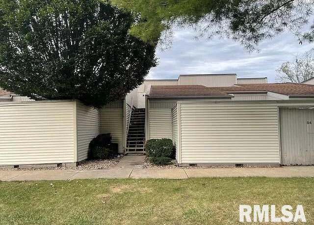 Property at 6831 N Frostwood Pkwy #82, Peoria, IL 61615, 2 beds, 1 bath