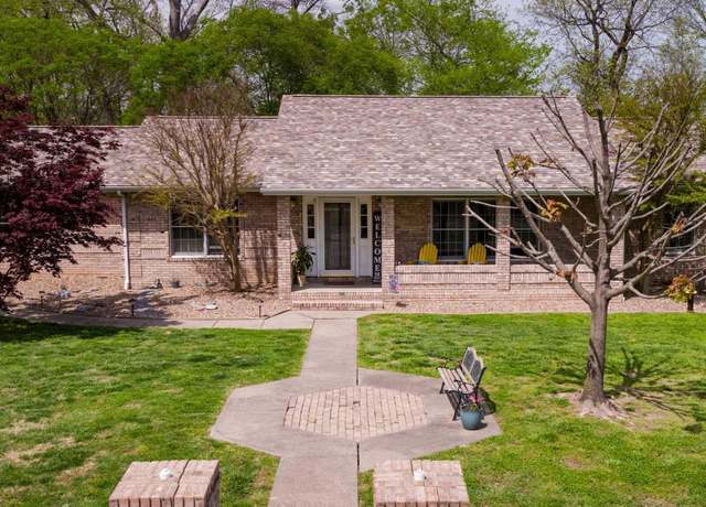 Property at 14552 Reynolds Ln, Marion, IL 62959, 3 beds, 2 baths